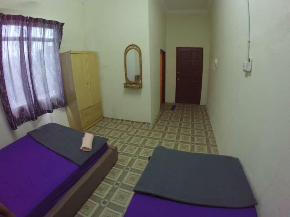 Homestay Tok Abah Kuala Besut Extérieur photo