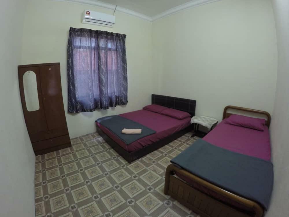Homestay Tok Abah Kuala Besut Extérieur photo
